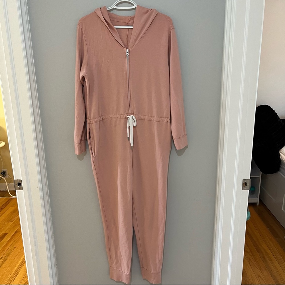 Smash and Tess collab with Jillian Harris romper